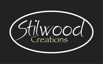 Logo Stilwood. Werner Stilmant. Gebruikt steigerhout